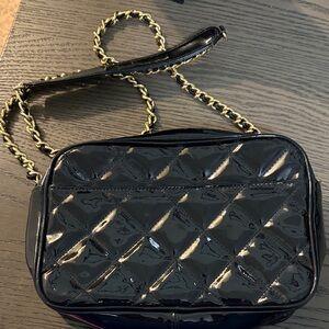 Giani Bernini Black Patent Crossbody Bag with Gold Chain